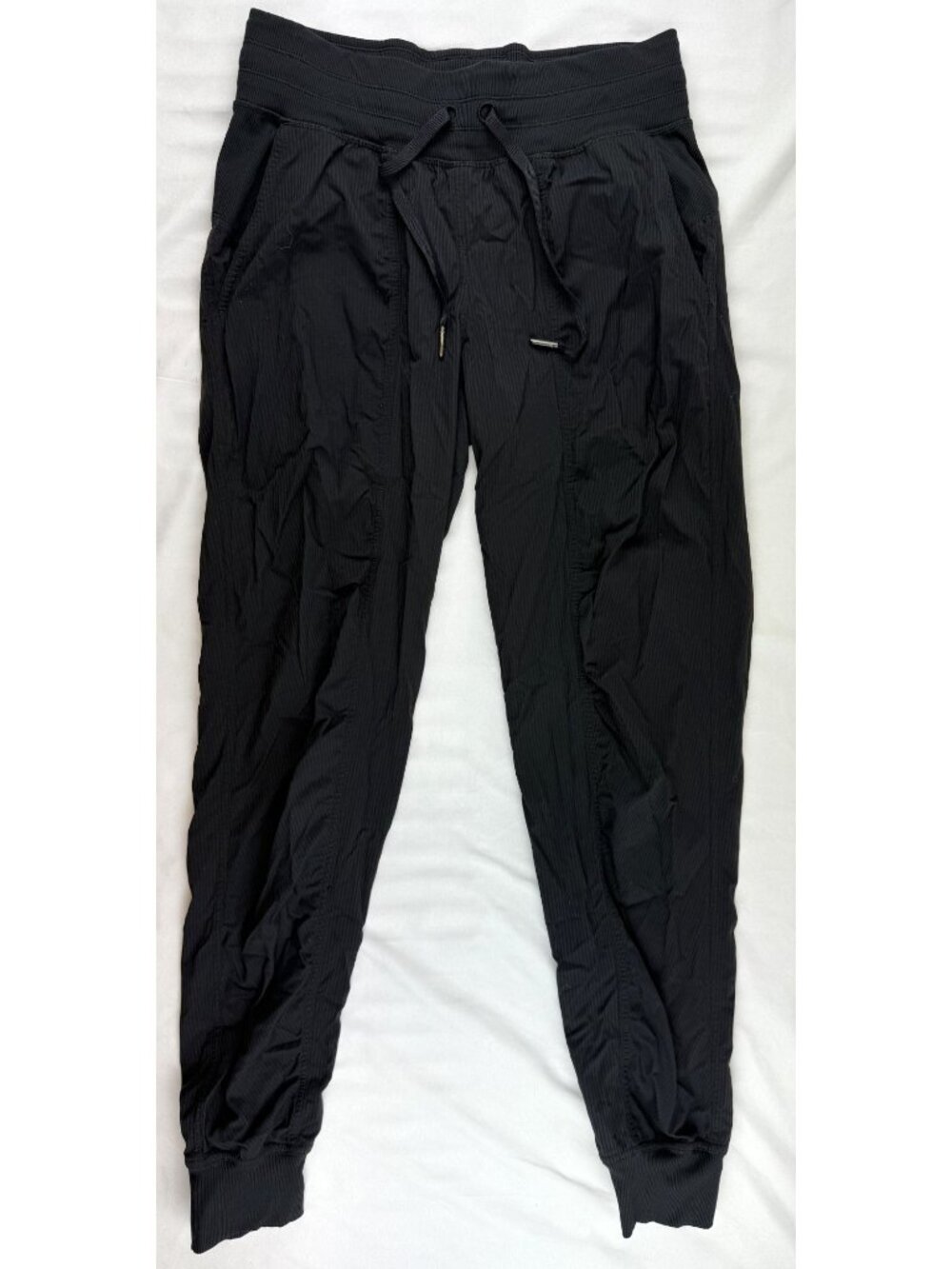 Lululemon W5ENMS Dance Studio Mid-Rise Jogger Pants in Black size 4